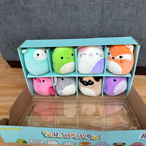Squishmallows 8 pack 5” plush set - Picture 2 of 3